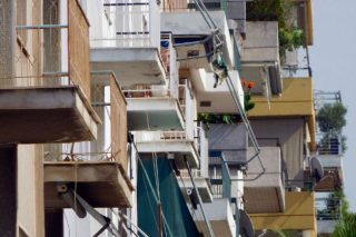 Τσουχτερά πρόστιμα για τις μισθώσεις Airbnb