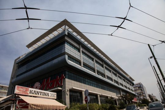 Δεν υπέγραψε τη σύμβαση Μαρινάκη και απολύθηκε…