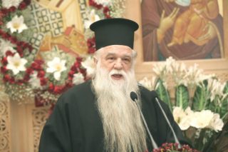 Από τον άμβωνα στο εδώλιο για προτροπή σε εξευτελισμό