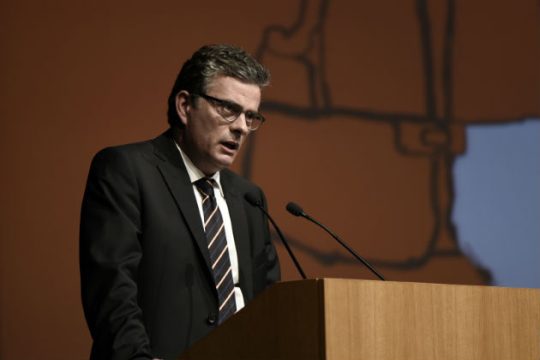 Να μη γίνει η Ευρώπη «περίφρακτη» ήπειρος