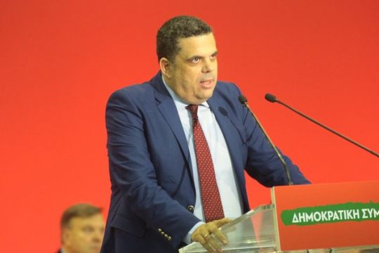 «Η ανανέωση δεν έρχεται από τις ηλικίες, αλλά από τις ιδέες»
