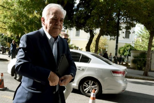 Με ατμομηχανή τη μεταποίηση