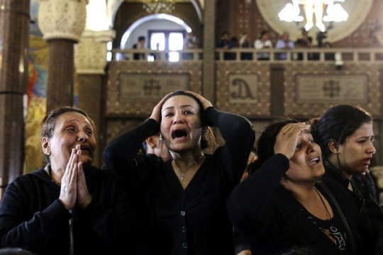 Χώρα βυθισμένη στο πένθος και τη βία