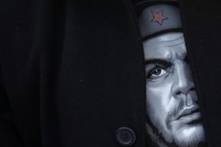 «Εμεινες για πάντα νέος»…
