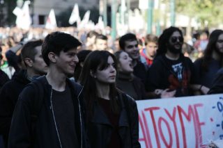 Ουσιαστική κατάληψη, συμβολική σίτιση