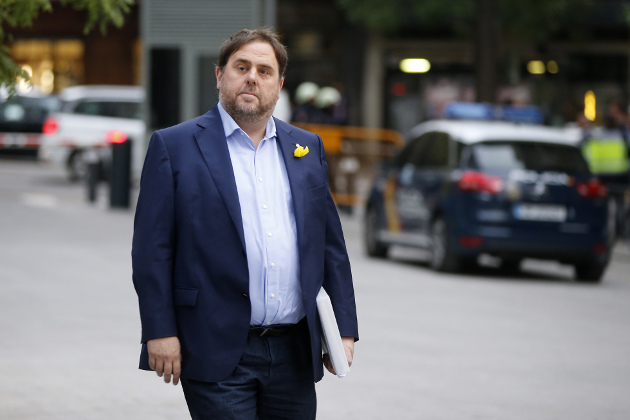 Της φυλακής τα σίδερα…