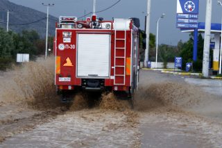 Ο «Ζήνωνας» στο πλάι της «Ευρυδίκης»