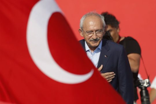 «Εκατομμύρια δολάρια συγγενών του Ερντογάν σε offshore»