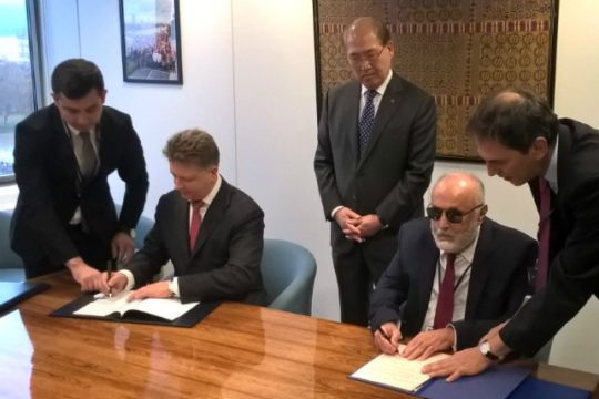 Περισσότερες επενδύσεις από Ρωσία ζήτησε ο Κουρουμπλής