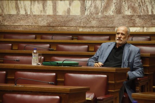 Πολιτικά πάθη μεταξύ ΣΥΡΙΖΑ και Κεντροαριστεράς