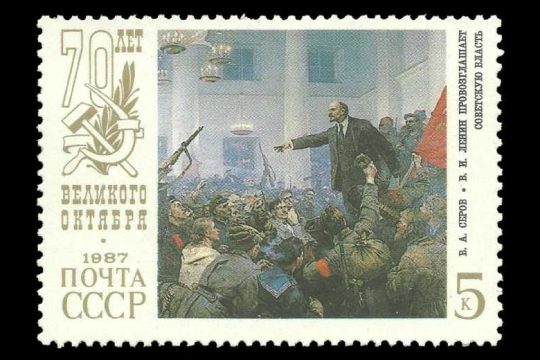 Οκτωβριανή Eπανάσταση: τι πρόσφερε, τι έμεινε