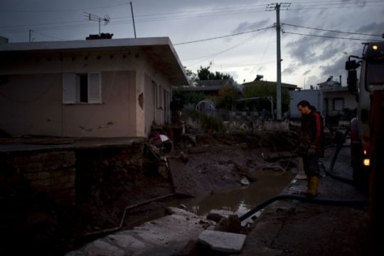 Έκτακτη ενίσχυση 250.000 ευρώ στον δήμο Μάνδρας