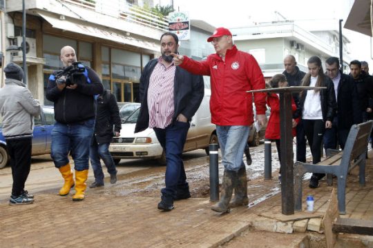 ΕΤΕΡ: Ο βασιλιάς είναι γυμνός