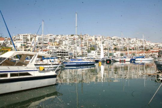 5.700.000 ευρώ για έργα ανάπλασης του Μικρολίμανου
