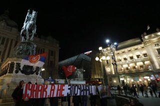 Η Σερβία βράζει για τη «μονόπλευρη» καταδίκη