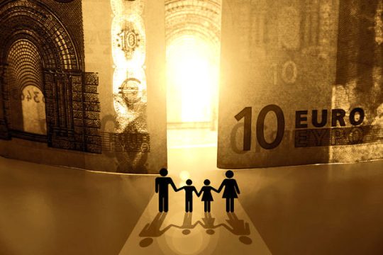 Αναγνώρισαν αστοχίες της Κομισιόν στα ελληνικά μνημόνια