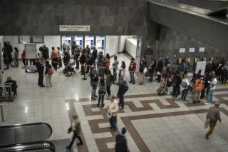 Ηλεκτρονική λύση για τις… «ουρές» στα εκδοτήρια