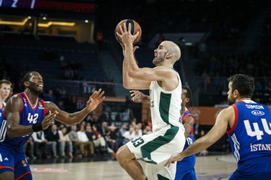 «Άλωσε» την Πόλη με ηγέτη τον Καλάθη