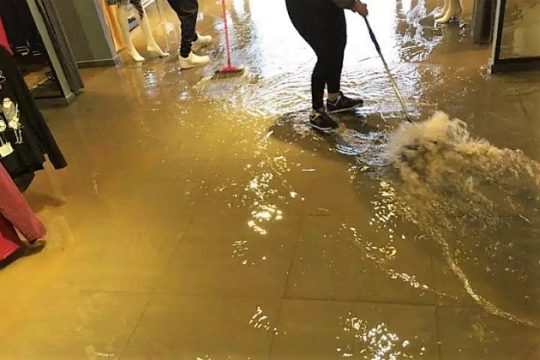 Καταβάλλονται τα επιδόματα για τις καταστροφές στα Χανιά