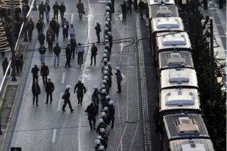 «Να αποδεσμευτούν οι αστυνομικοί από τα μέτρα για το Πολυτεχνείο για να σταθούν στο πλευρό των κατοίκων»