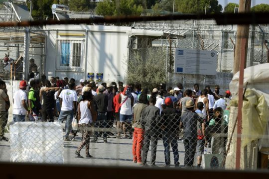«Στην ενδοχώρα η λύση»