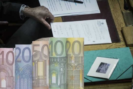 Λίστες φοροφυγάδων στον Προϋπολογισμό