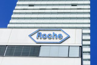 Ανησυχία ασθενών και γιατρών λόγω της κόντρας με τη Roche