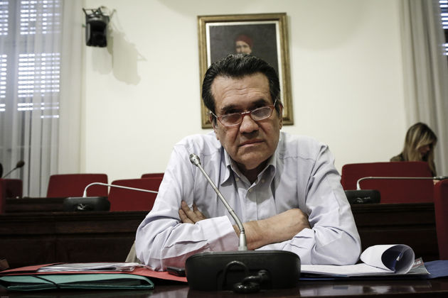 Εμφανίστηκε επιτέλους, αμφισβήτησε τους πάντες, κατήγγειλε μονταζιέρα
