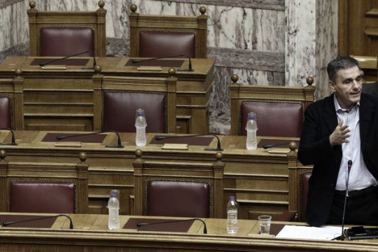 Ευρεία συναίνεση με… μπόλικη γκρίνια