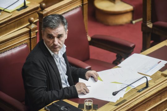 Οι εισπράξεις του ΕΦΚΑ διασφάλισαν το υπερπλεόνασμα