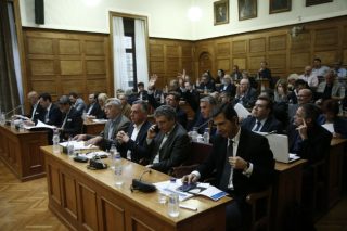 «Οι τοπικές κοινωνίες έχουν χάσει την ψυχραιμία τους»