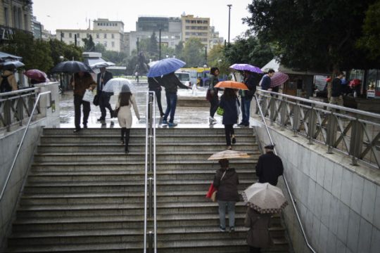 Επιμένουν τα έντονα καιρικά φαινόμενα