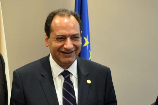 «Καρφιά» Σπίρτζη κατά Βρυξελλών για τον Ε-65