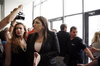 Παράνομοι (;) οι ηλεκτρονικοί πλειστηριασμοί