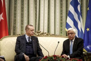 Αυστηρή γλώσσα από Παυλόπουλο