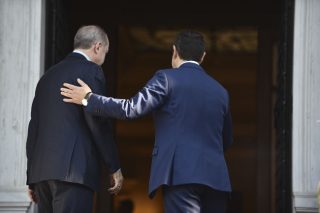 Μπροστά και πίσω από τις κάμερες