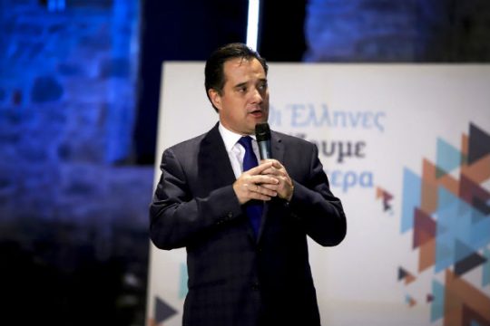 Όχι στην οικογενειοκρατία, ναι στους γόνους