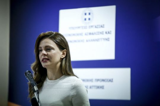 «Μείωση έως 50% του προστίμου αδήλωτης εργασίας, αν γίνει πρόσληψη»