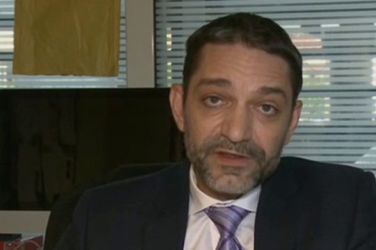 Πέθανε ο δημοσιογράφος Βασίλης Μπεσκένης