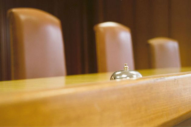 Στο «σκαμνί» ξανά οι εμπειρογνώμονες του ΤΑΙΠΕΔ