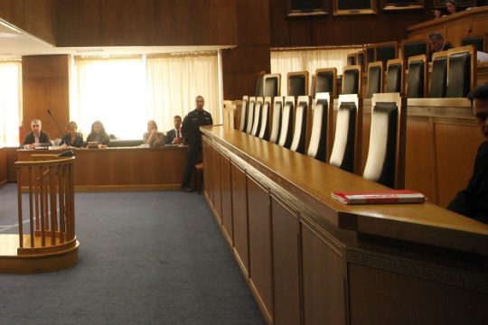 Ας πάει και το παλιάμπελο