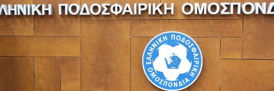 Μπρος γκρεμός και πίσω ρέμα για τα… ξερά χόρτα της μπάλας