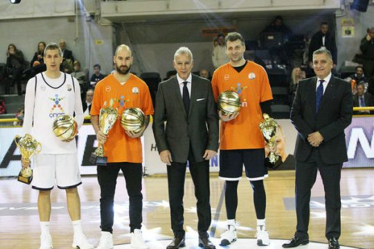 Λατρεία για τον θεό