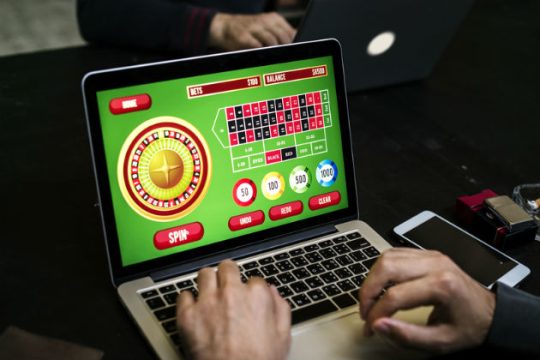 Να ελεγχθεί ο διαδικτυακός τζόγος