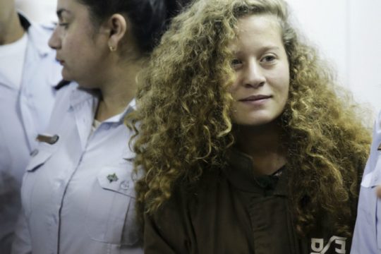 Για επίθεση κατά Ισραηλινών στρατιωτών κατηγορείται η 16χρονη Άχεντ