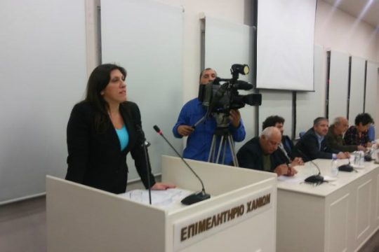 Κωνσταντοπούλου: Σκάνδαλο η εκχώρηση των αεροδρομίων