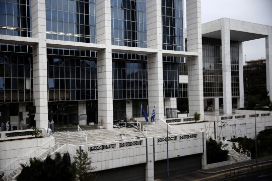Τα κόμματα καταδίκασαν την τρομοκρατική επίθεση στο Εφετείο