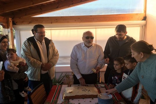 Πρωτοχρονιά Π. Κουρουμπλή με οικογένεια προσφύγων