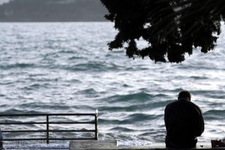 Για την απουσία της ανθρώπινης επαφής
