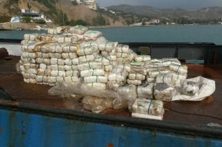 Πιάστηκε «στα πράσα» το ρυμουλκό με τη «σοκολάτα»